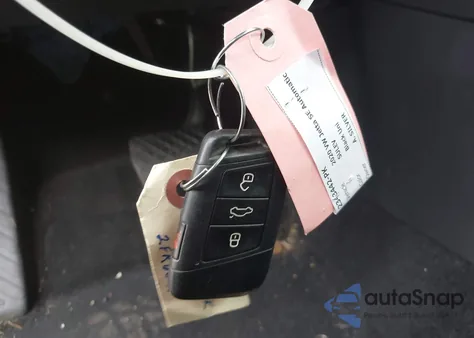 2020 Volkswagen Jetta 1.4T R-Line/1.4T S/1.4T Se из США, поврежденный, VIN 3VWC57BU1LM091642